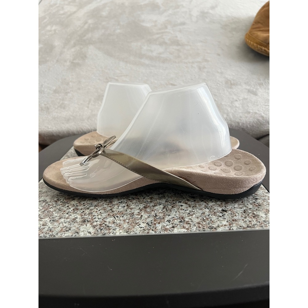 Vionic Bella II Womens Gold Metallic Orthotic Flip Flop Sandals Bow Detail 11